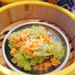 หมี่หยกหมู