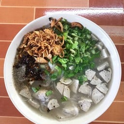 ก๋วยจั๊บญวณเจ๊ต่าย นาวัง นาวัง