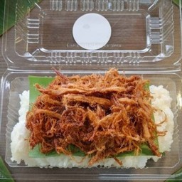 หมูทอดทองฟุ้ง ตลาดผู้ใหญ่อ้วน