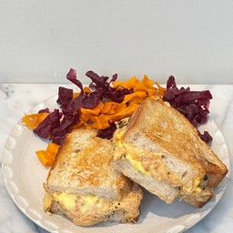 Cheesy Tuna Melt