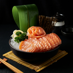 แซลมอนซาซิมิ (15 ชิ้น)