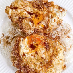 ข้าวไข่ดาวซอสแม๊คกี้