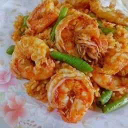 พริกแกงกุ้งราดข้าว