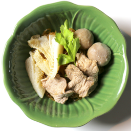 ก๋วยเตี๋ยว แห้ง ลูกชิ้น เนื้อสด ผ้าขี้ริ้ว | Dry Noodle with Beef Balls, sliced beef and Tripe