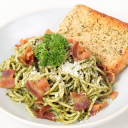 สปาเก็ตตี้เพสโต้เบค่อน