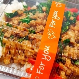 ครัวข้างอู่ ครัวข้างอู่