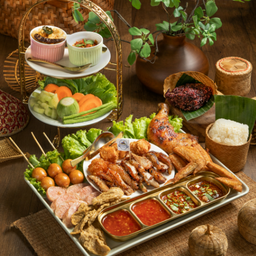 นายแก้วแกรนพาเรด