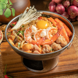 มาม่าบอมบ์ Mama Boom