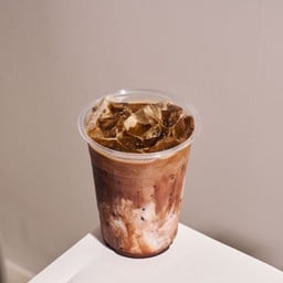 Lat & Loaf Cafe