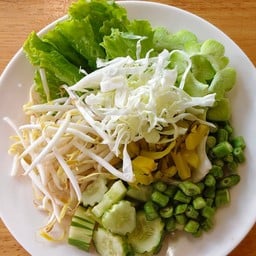 ขนมจีนยายใส by ท่าน้ำนัว บรรทัดทอง