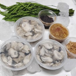 หอยนางรมชุด3กระปุกพร้อมเครืี่องเคียง