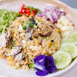 ข้าวผัดปลาทู