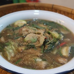 แกงอ่อมหมู ชามโต