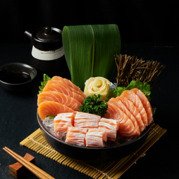 แซลมอนซาซิมิ เนื้อ+ท้อง