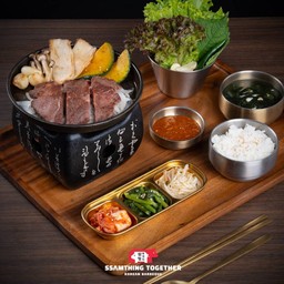 เซตบุลโกกิเนื้อสันคอ Kkot Moksim