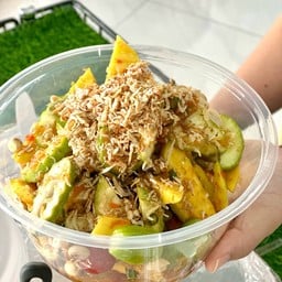 ยำผลไม้แซ่บทรงเครื่อง