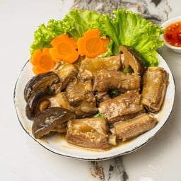 อิ่มพุงกาง