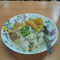 ฮ่องกง พลาซ่า สาทรใต้