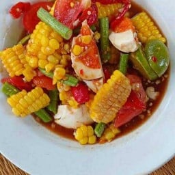 ตำข้าวโพดไข่เค็ม