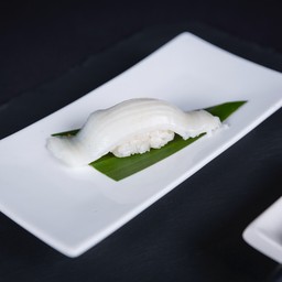 Engawa Nigiri ข้าวปั้นเอนกาวะ