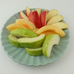 ผลไม้รวมสามสหาย