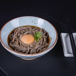 Tsukimi Udon อุด้งไข่ลวก