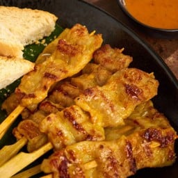 สะเต๊ะลือ หมูนุ่ม