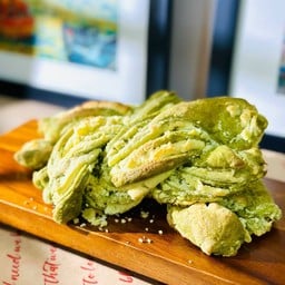 มัตฉะนมกรอบ