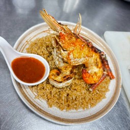 ข้าวผัดมันกุ้งแม่น้ำ