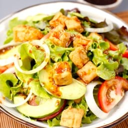 สลัดอโวคาโดเต้าหู้