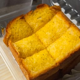 ปังปิ้งเนยกระเทียม