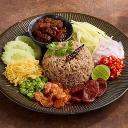 ข้าวคลุกกะปิเคย ครบเครื่อง