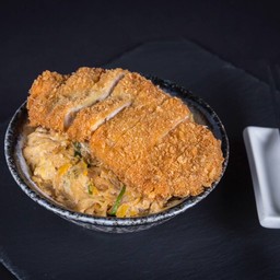 Katsu Don ข้าวหน้าหมูทอด