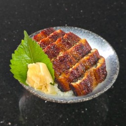 LM18. Unagi Kabayaki ข้าวหน้าปลาไหลญี่ปุ่นย่างถ่าน