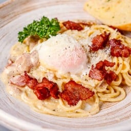 สปาเก็ตตี้คาโบนาร่าไข่ออนเซ็น