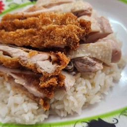 ข้าวมันไก่ผสมต้มทอด