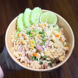 ข้าวผัดหมู