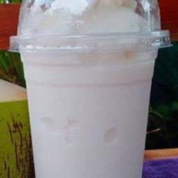 มะพร้าวนมสดปั่น