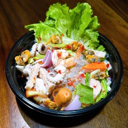 ยำเส้นแก้วทะเล