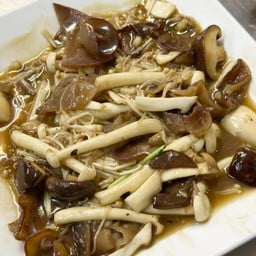 ผัดเห็ดรวม