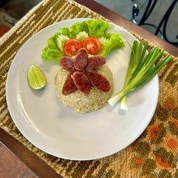 ข้าวผัดกุนเชียง