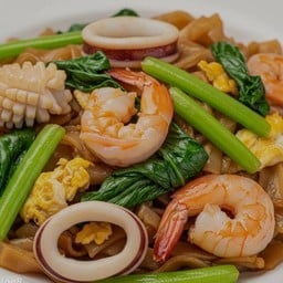 ผัดซีอิ้วทะเล