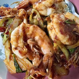 ผัดพริกเากุ้งราดข้าว