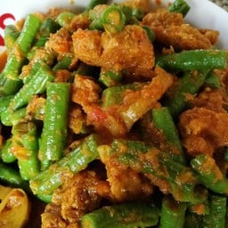 ร้านข้าวต้มพุ้ยวิกเพชร วิกเพชร