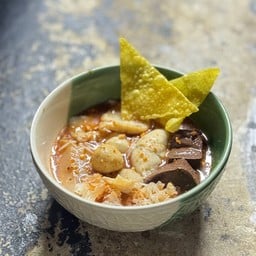 ก๋วยเตี๋ยวเย็นตาโฟซอสมะเขือเทศ(ต้มยำมะนาว)