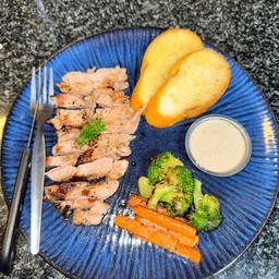 สเต็กหมูพริกไทยดำ (สันคอหมู)