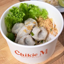 ก๋วยเตี๋ยวลูกชิ้นปลา