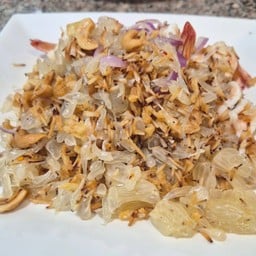 ยำส้มโอ