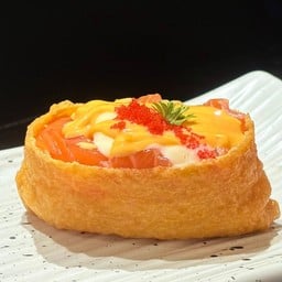 เต้าหู้อินาริแซลมอนสับสไปซ์ซี่