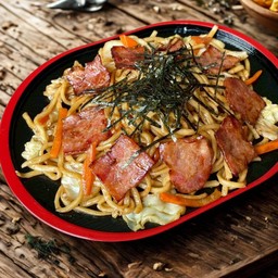 ยากิโซบะเบคอน สูตรต้นตำรับจากญี่ปุ่น